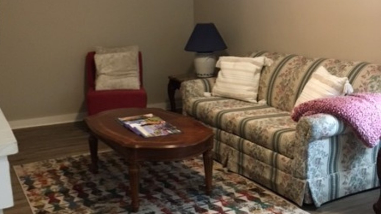 Photo of Livingroom in Wallingford