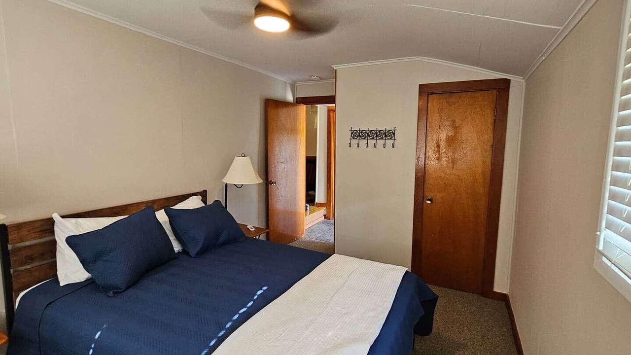 Photo of Bedroom in Grubville