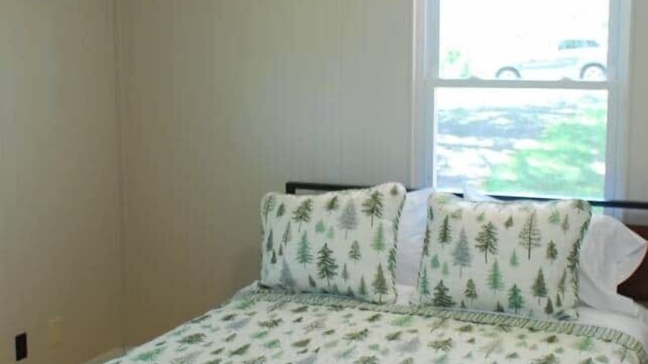 Photo of Bedroom in Grubville