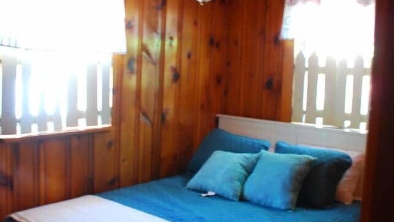 Photo of Bedroom in Grubville
