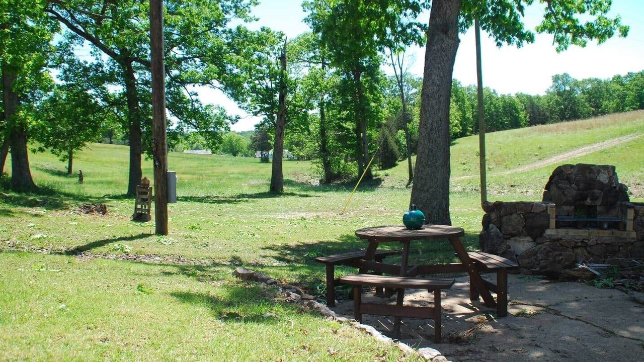 Photo of Outdoor in Grubville