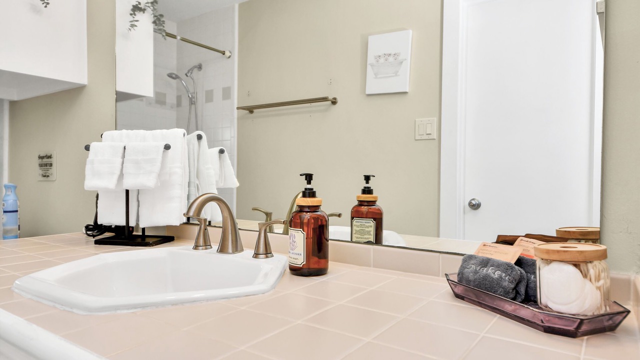 Photo of Bathroom in Willow Meadows/Willowbend Area