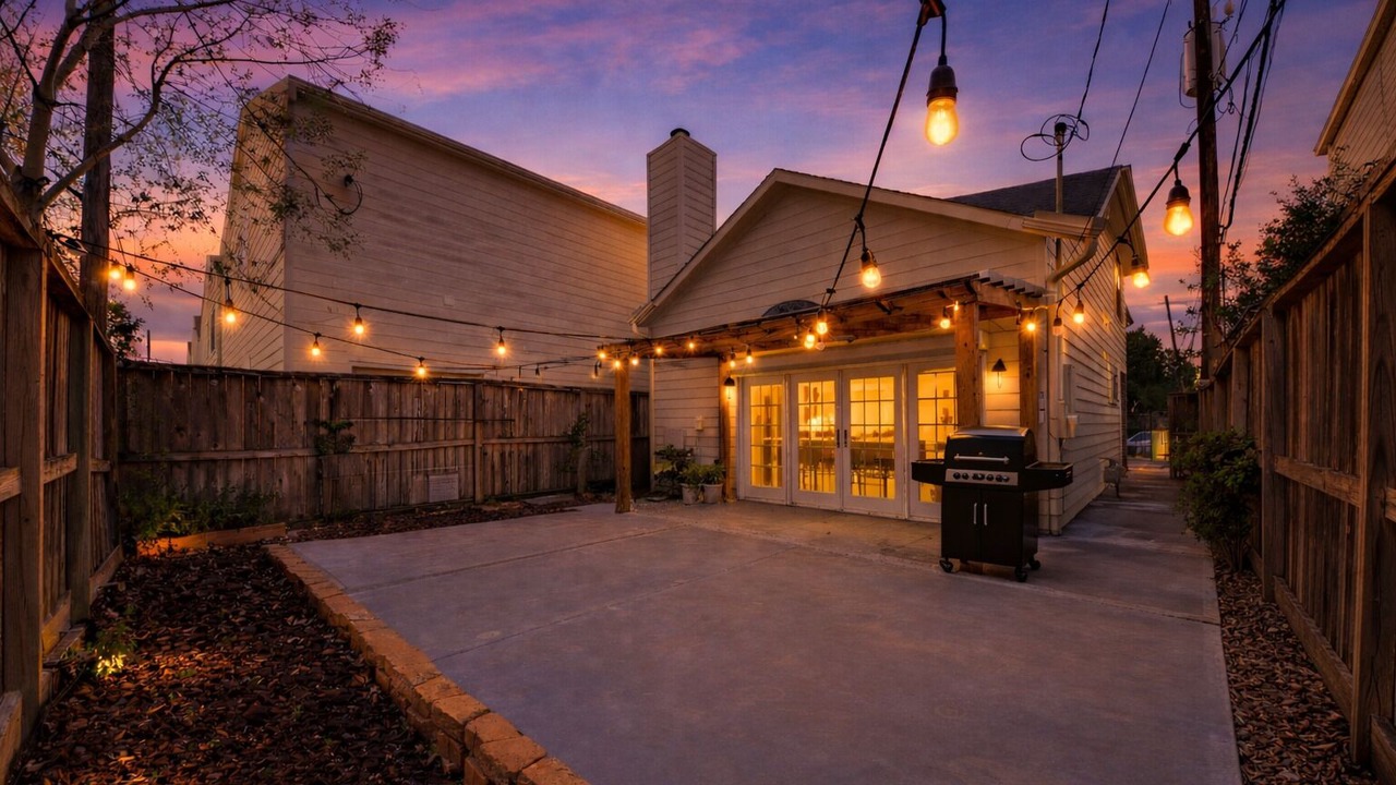 Photo of Outdoor in Willow Meadows/Willowbend Area