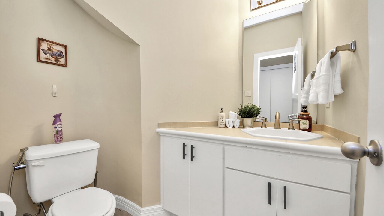 Photo of Bathroom in Willow Meadows/Willowbend Area