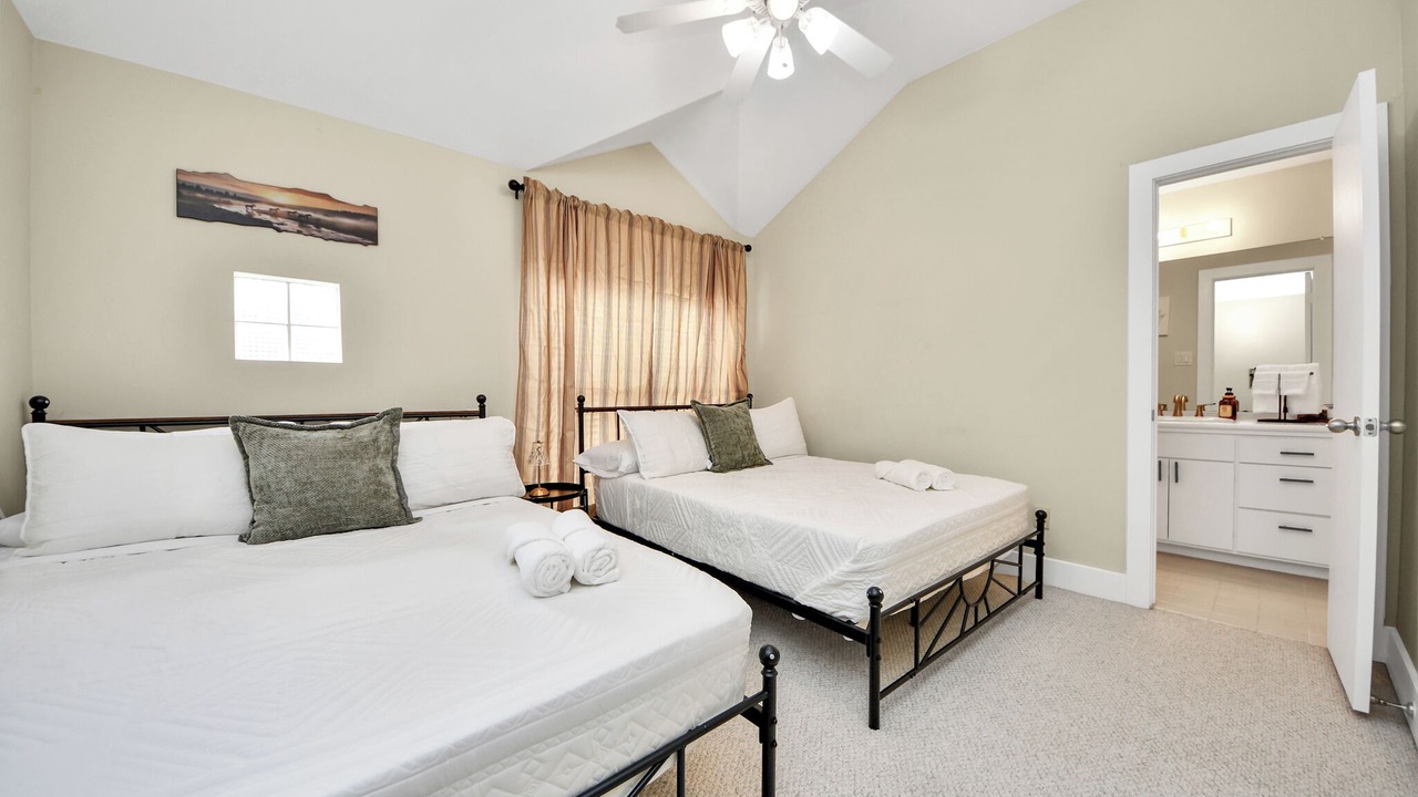 Photo of Bedroom in Willow Meadows/Willowbend Area