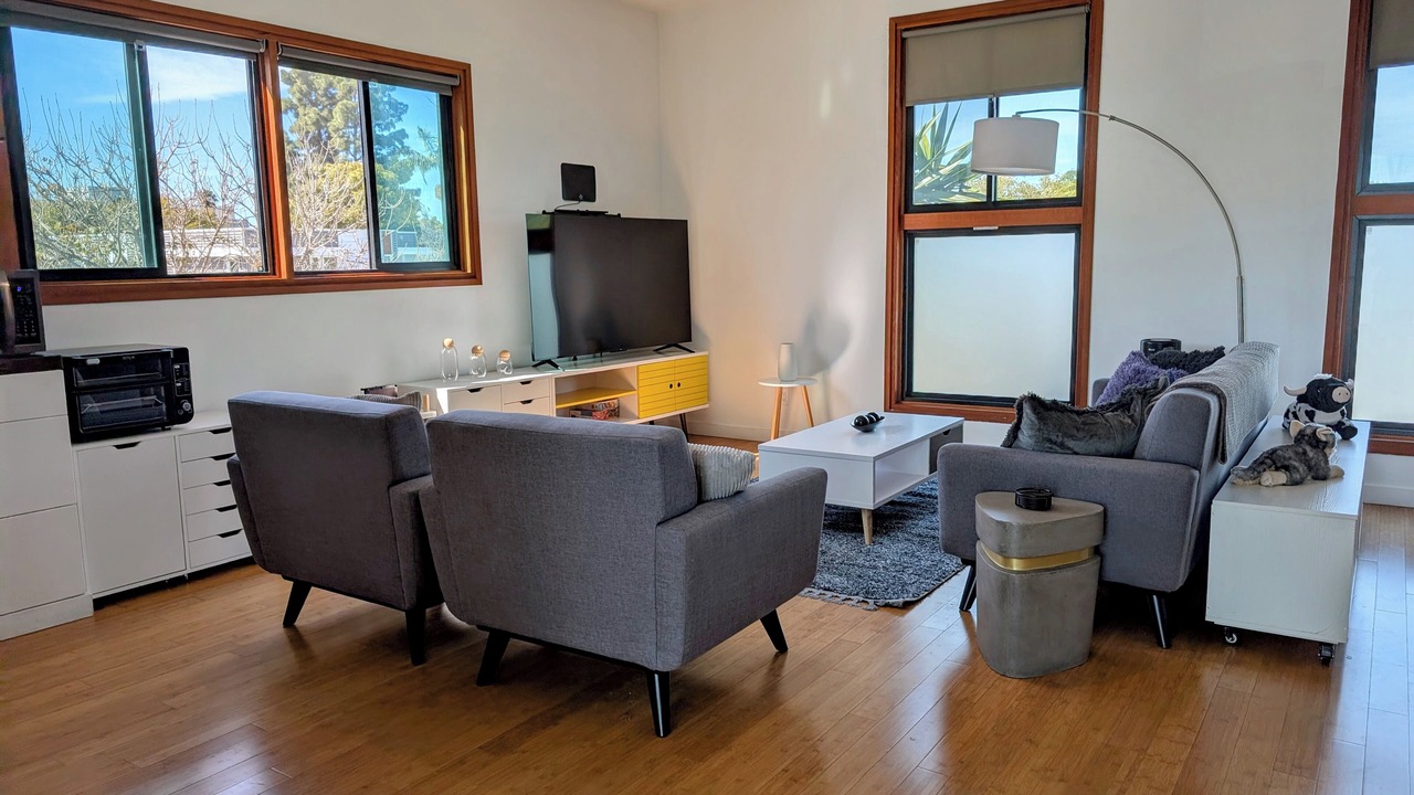 Photo of Livingroom in Culver - West
