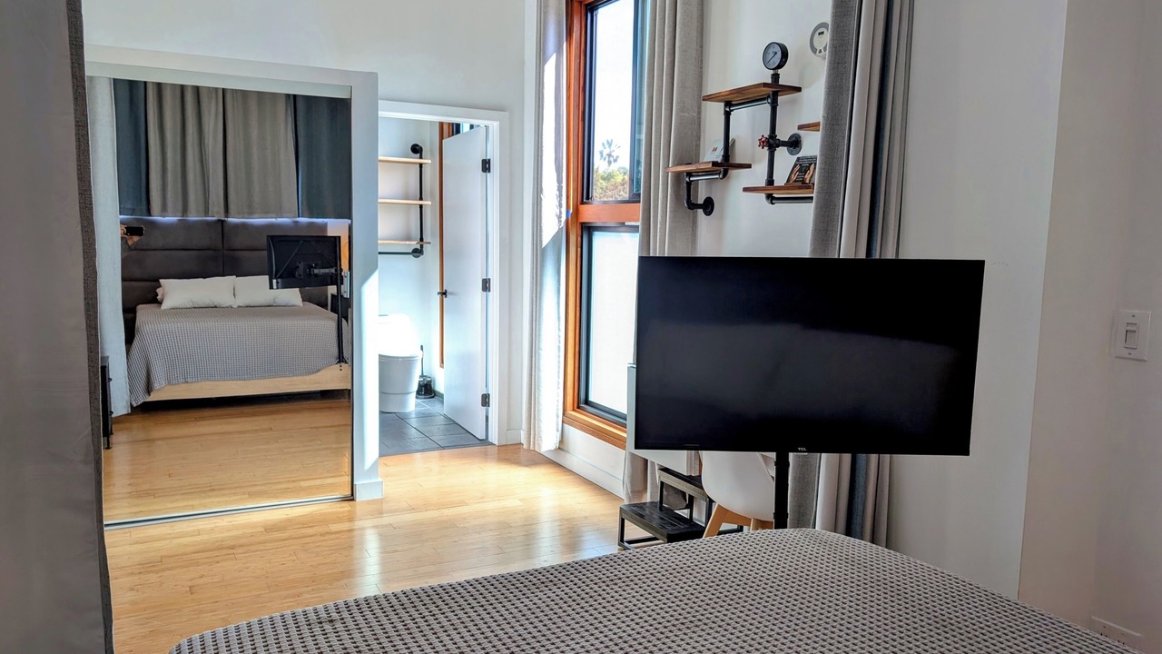 Photo of Bedroom in Culver - West