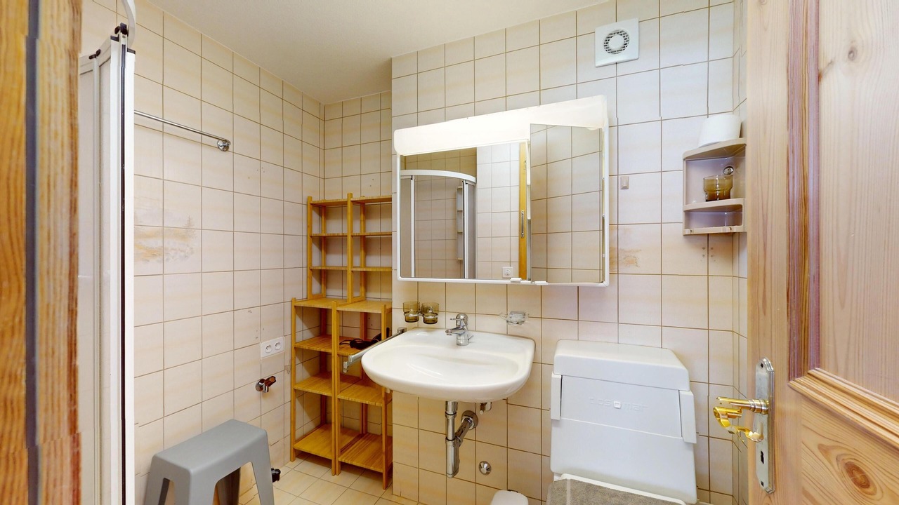 Photo of Bathroom in Bever