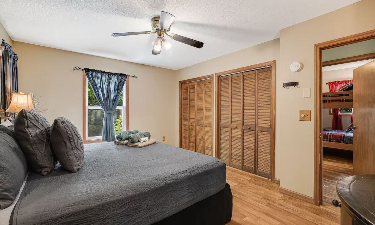 Photo of Bedroom in Pisgah Forest