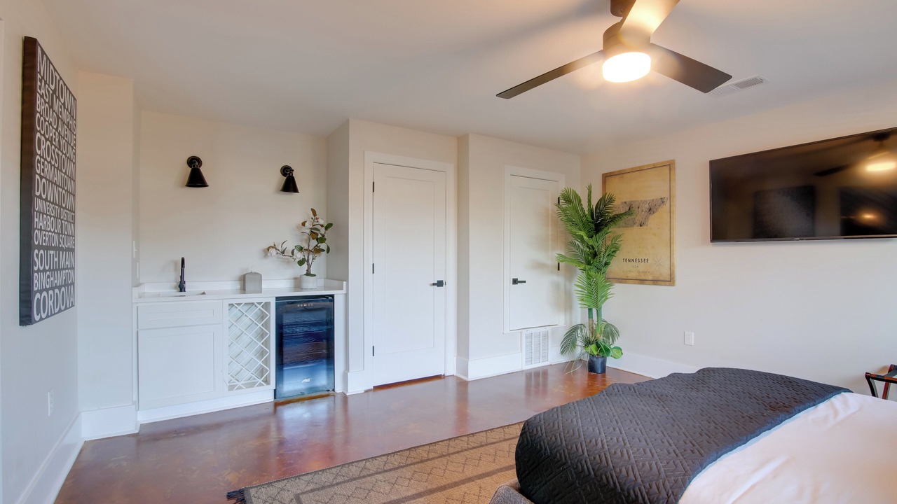 Photo of Bedroom in New Pathways