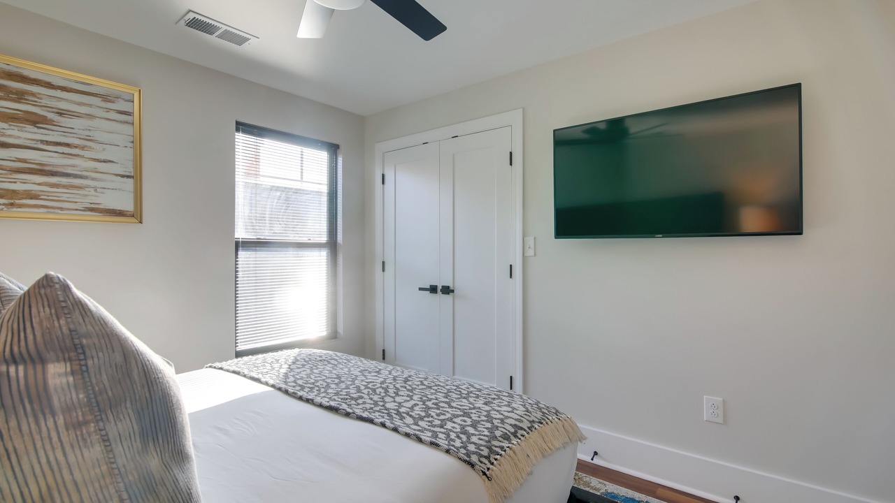 Photo of Bedroom in New Pathways