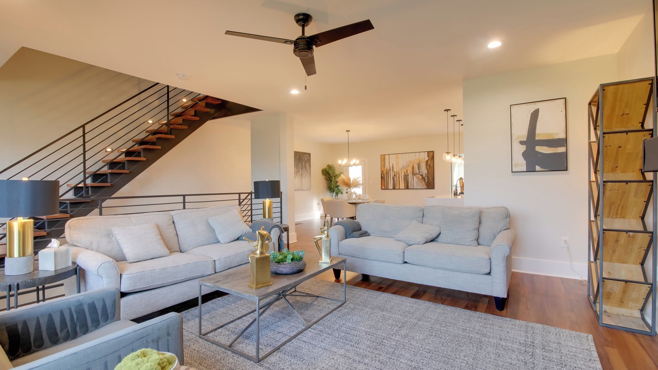 Photo of Livingroom in New Pathways