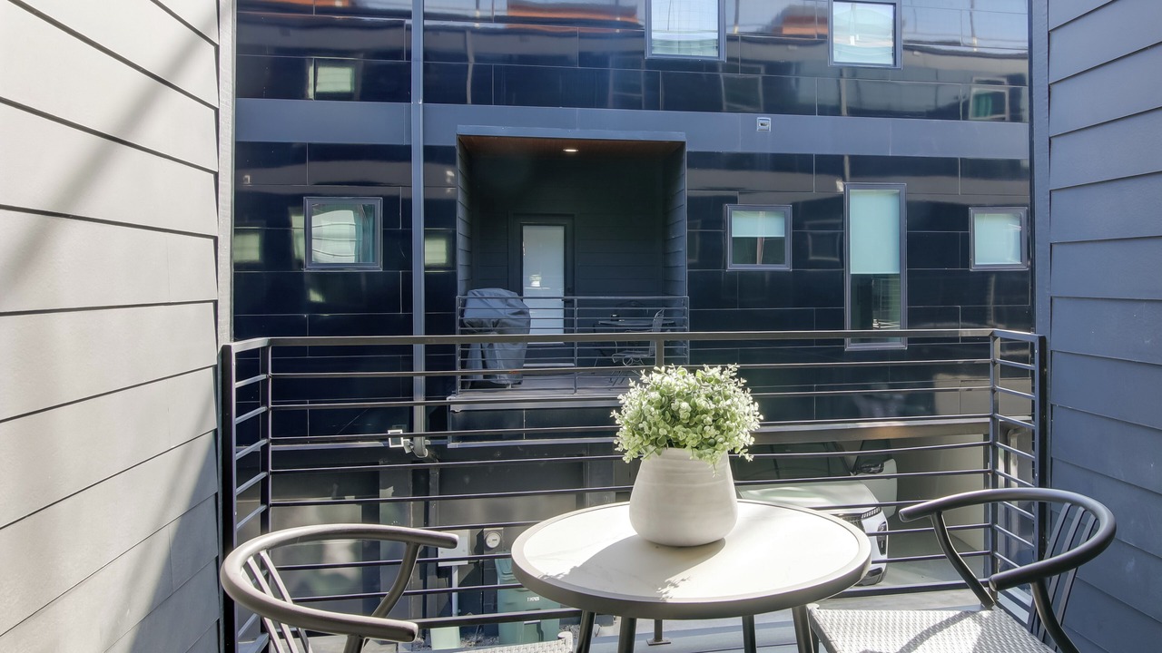 Photo of Patio Balcony in New Pathways