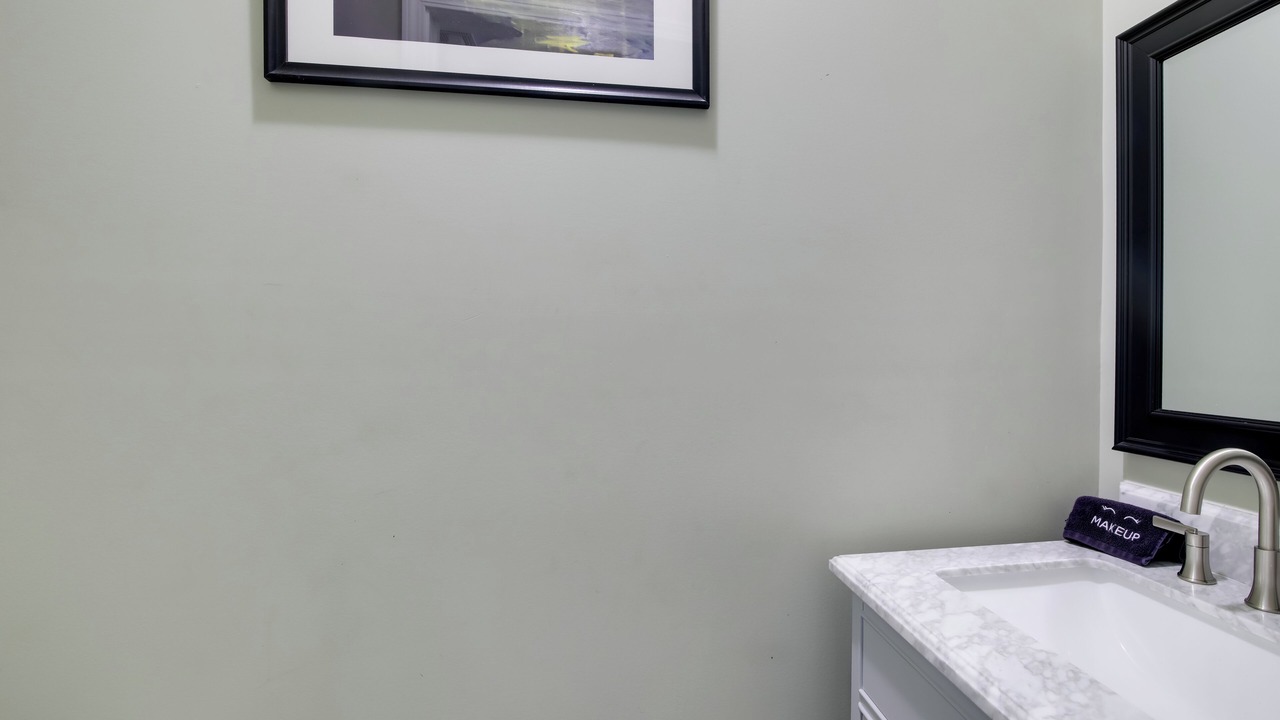 Photo of Bathroom in Midtown