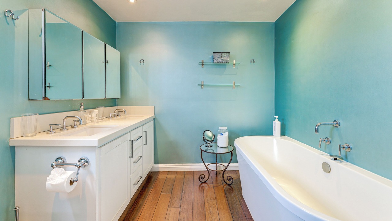 Photo of Bathroom in Eagle Rock