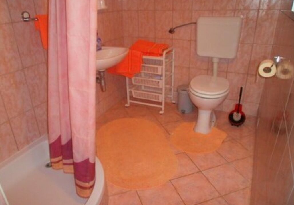 Photo of Bathroom in Kastel