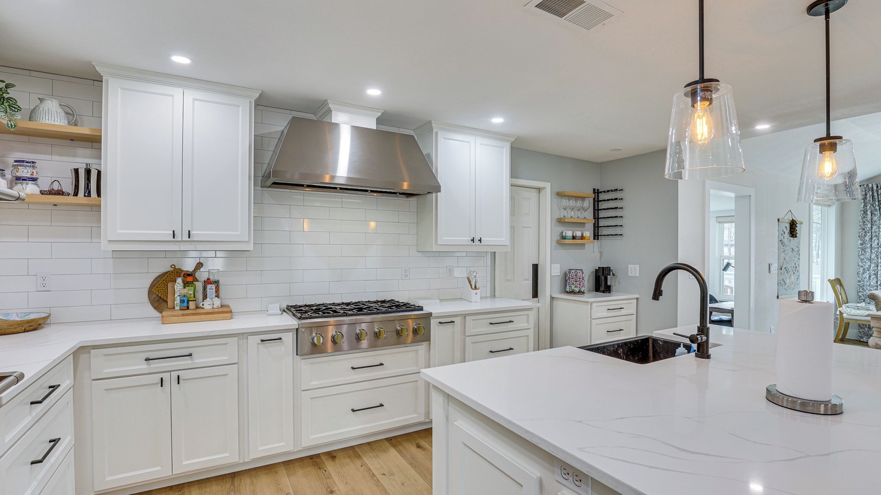 Photo of Kitchen in Holly Lake Ranch