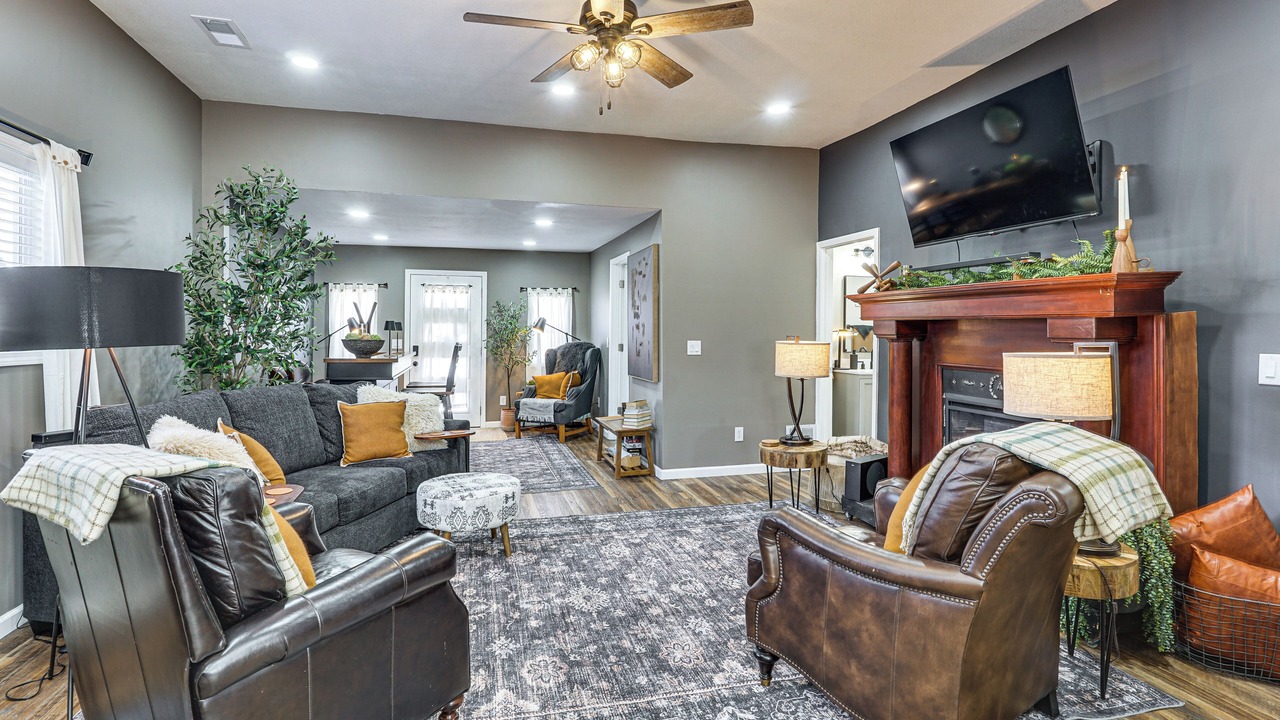 Photo of Livingroom in Sedalia