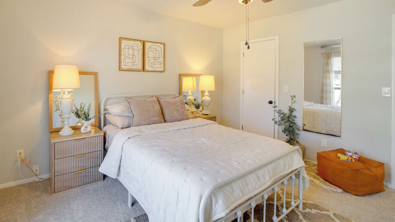 Photo of Bedroom in Woodland