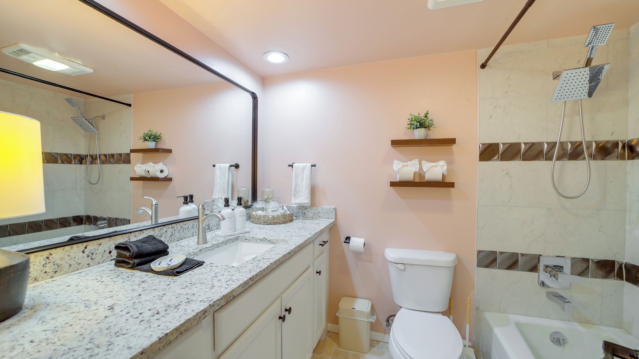 Photo of Bathroom in Woodland