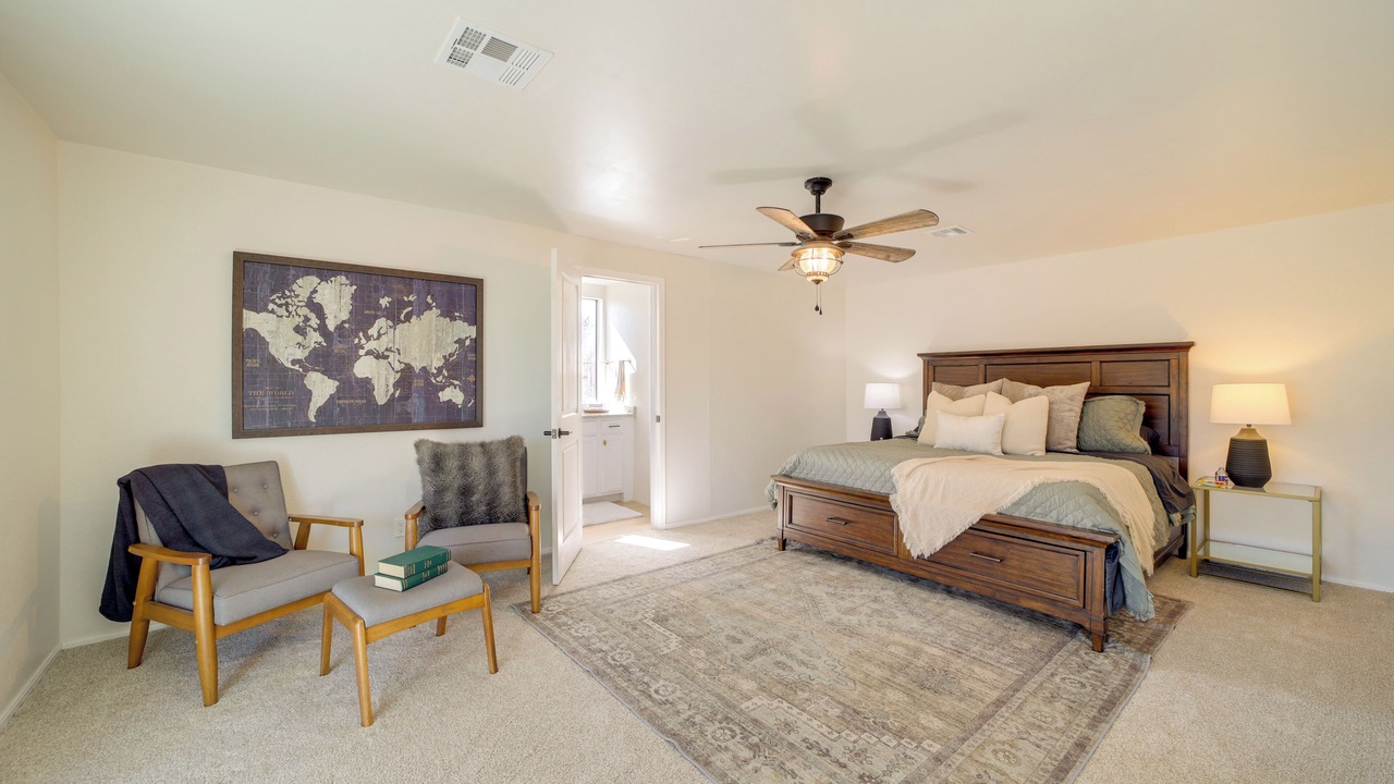 Photo of Bedroom in Woodland