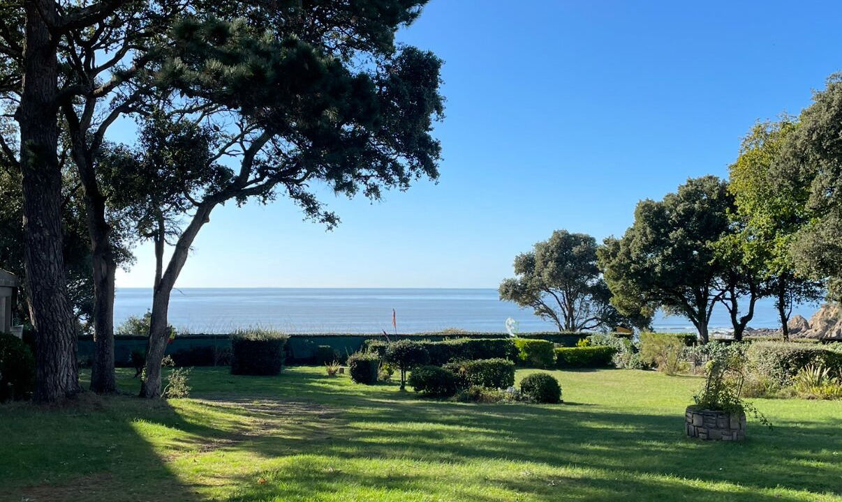 Photo of Outdoor in Saint-Marc-sur-Mer
