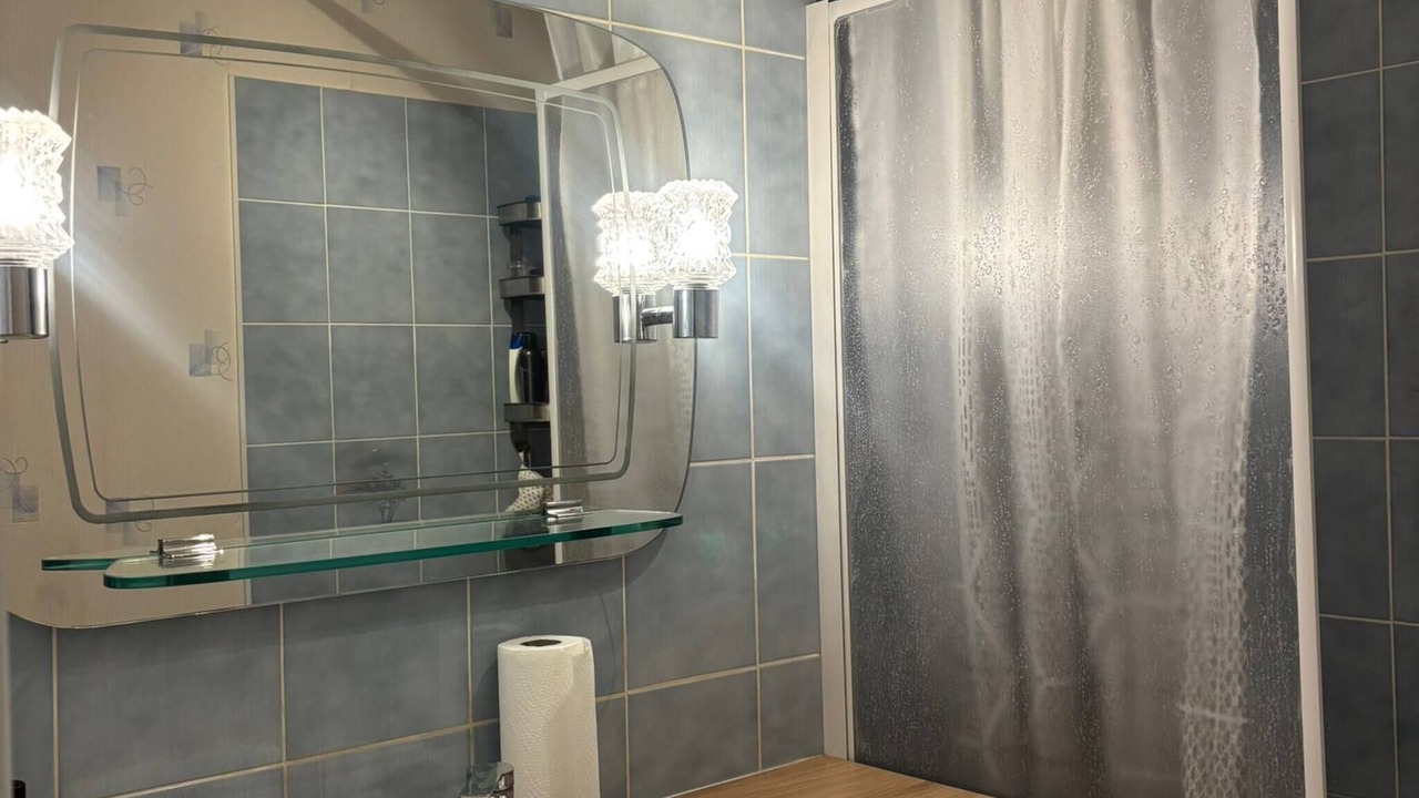 Photo of Bathroom in Saint-Pierre-des-Corps