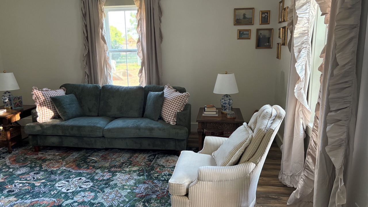 Photo of Livingroom in Montezuma