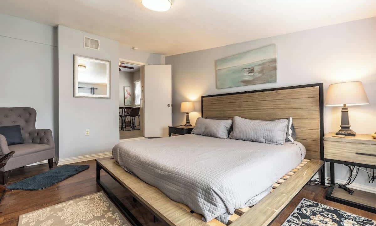 Photo of Bedroom in Arlington Heights