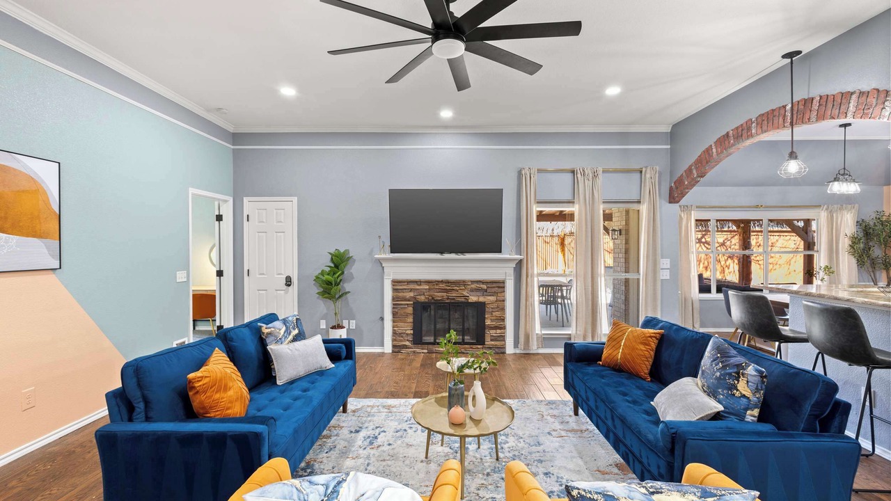 Photo of Livingroom in Saginaw