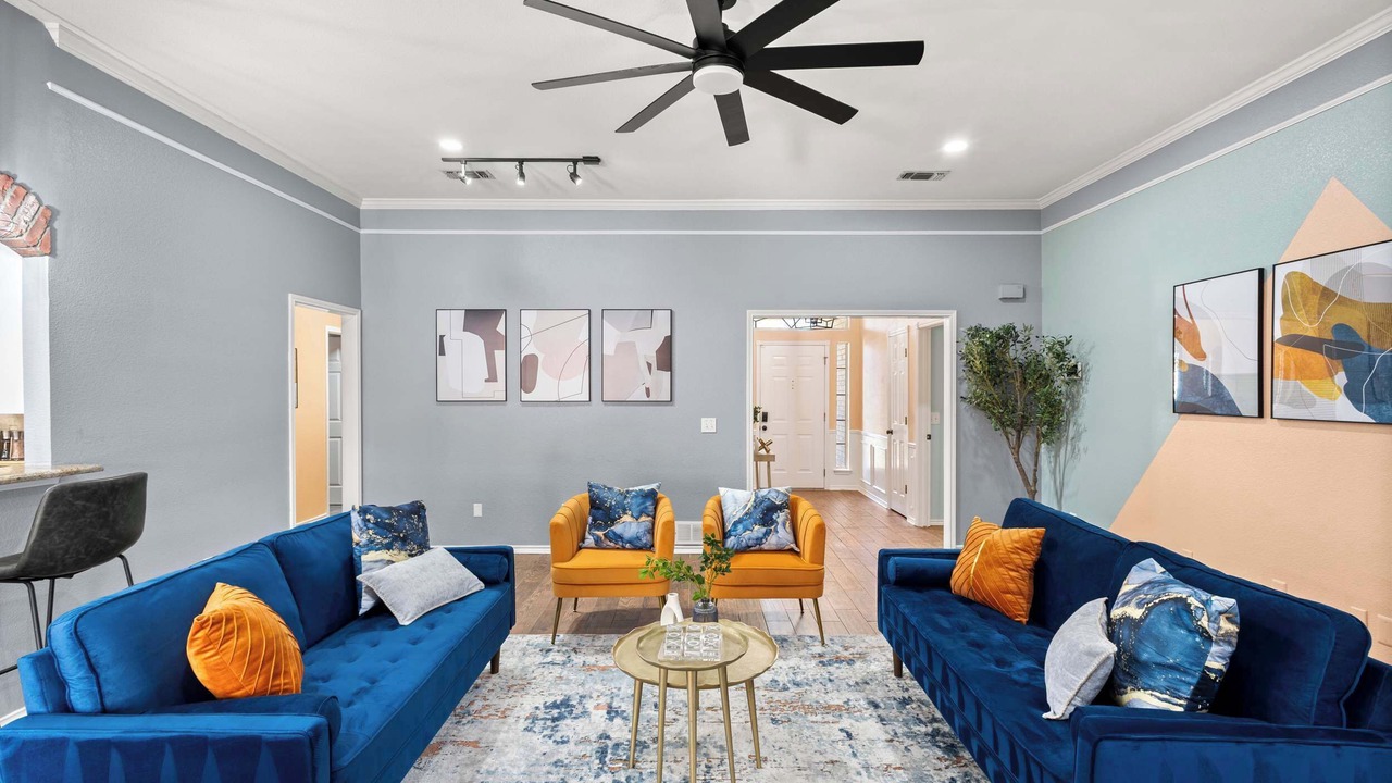 Photo of Livingroom in Saginaw