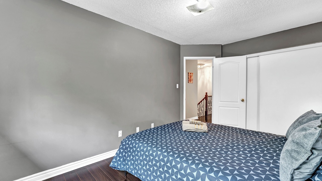 Photo of Bedroom in Lisgar