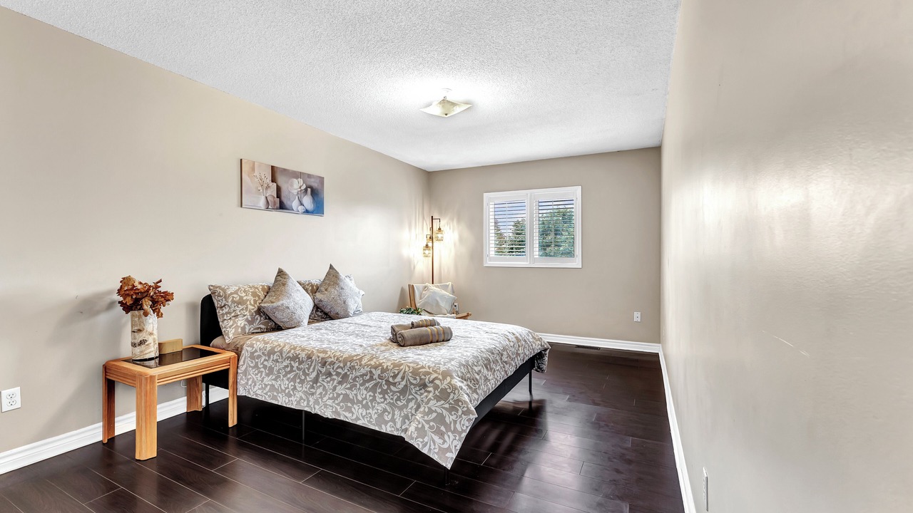 Photo of Bedroom in Lisgar