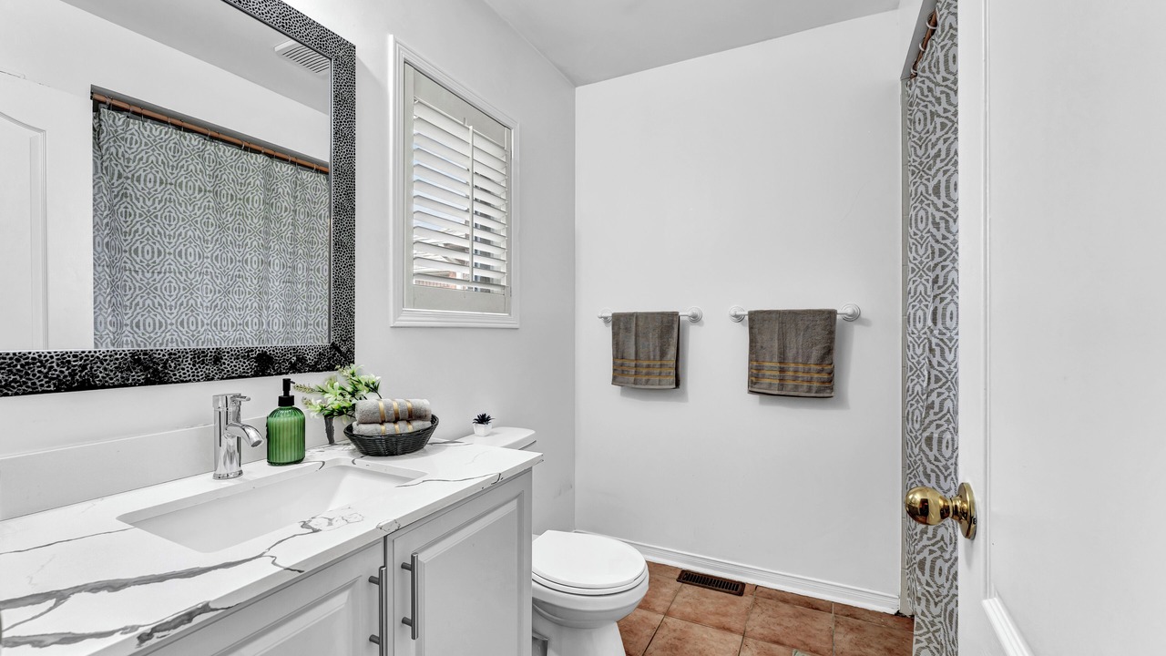 Photo of Bathroom in Lisgar