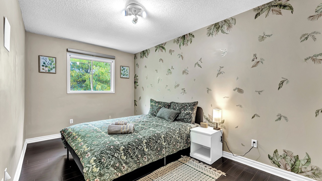 Photo of Bedroom in Lisgar
