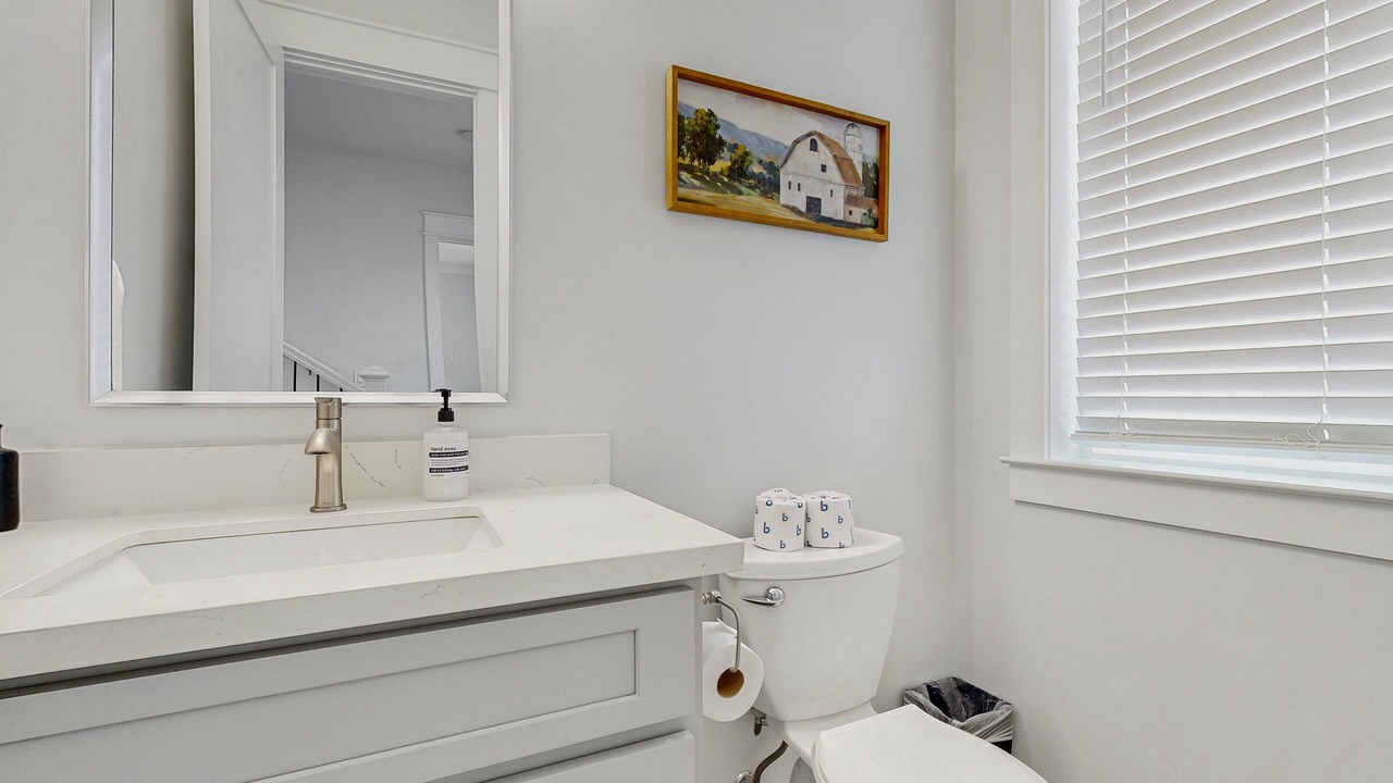 Photo of Bathroom in Pirates Beach West