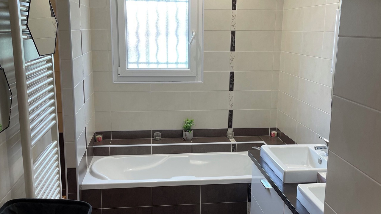 Photo of Bathroom in Soumoulou