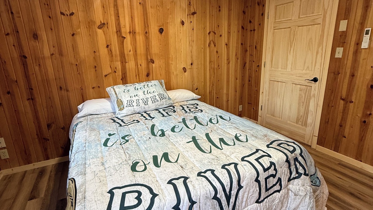 Photo of Bedroom in Bourbon