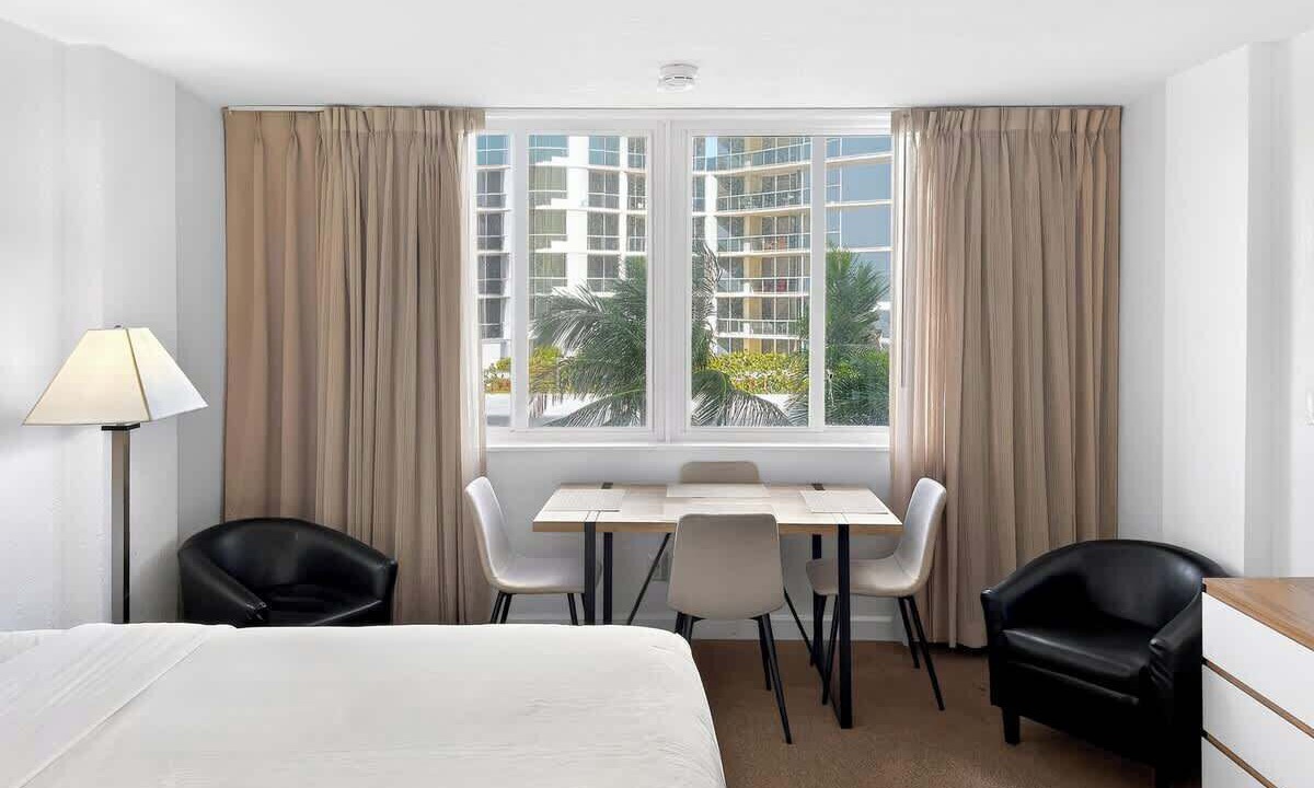 Photo of Others in Sunny Isles Beach
