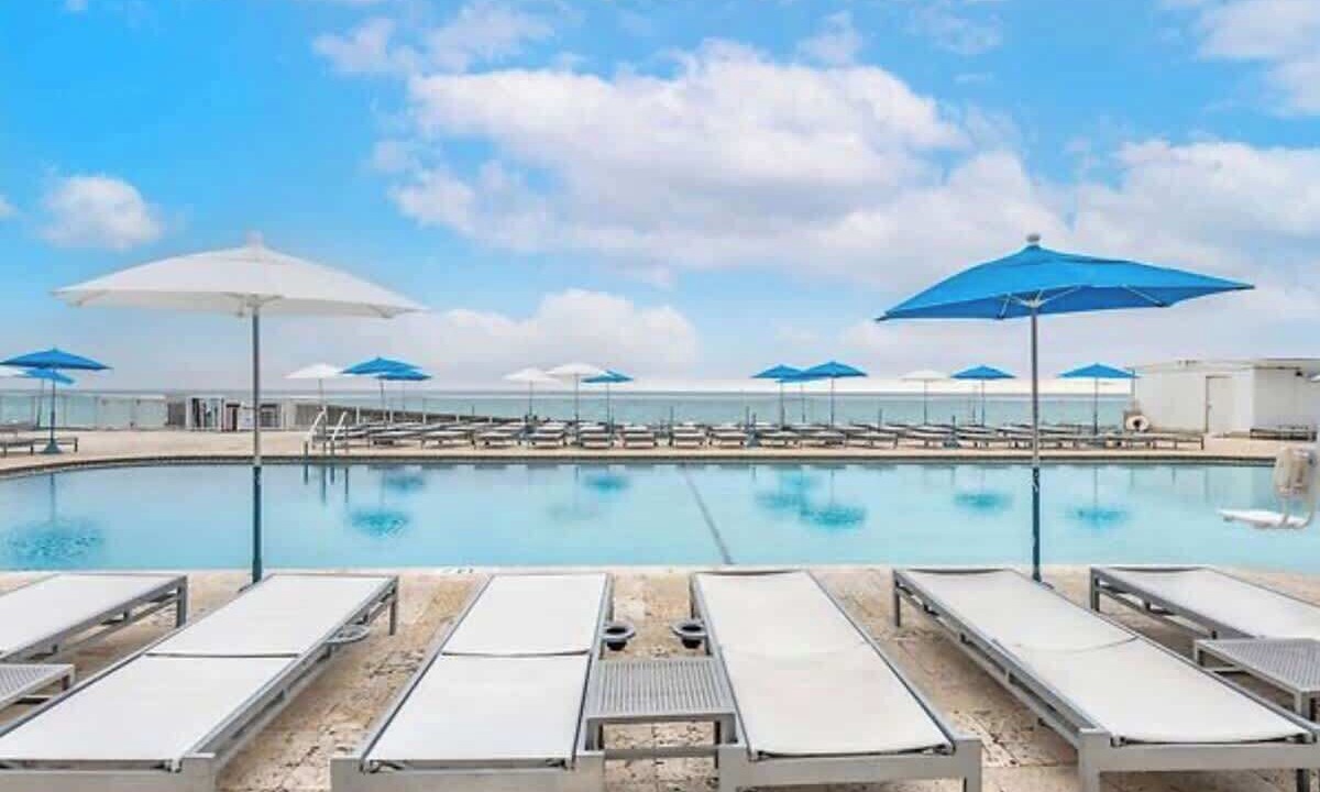 Photo of Outdoor in Sunny Isles Beach