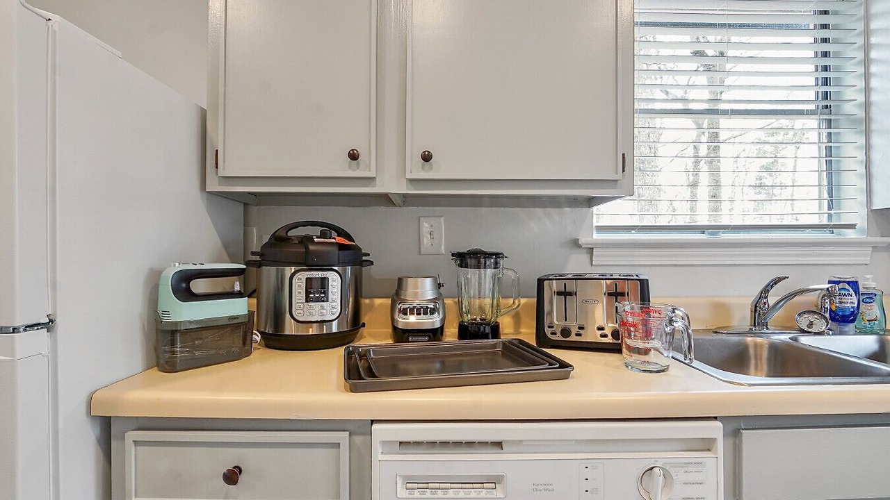 Photo of Kitchen in Crestline Heights