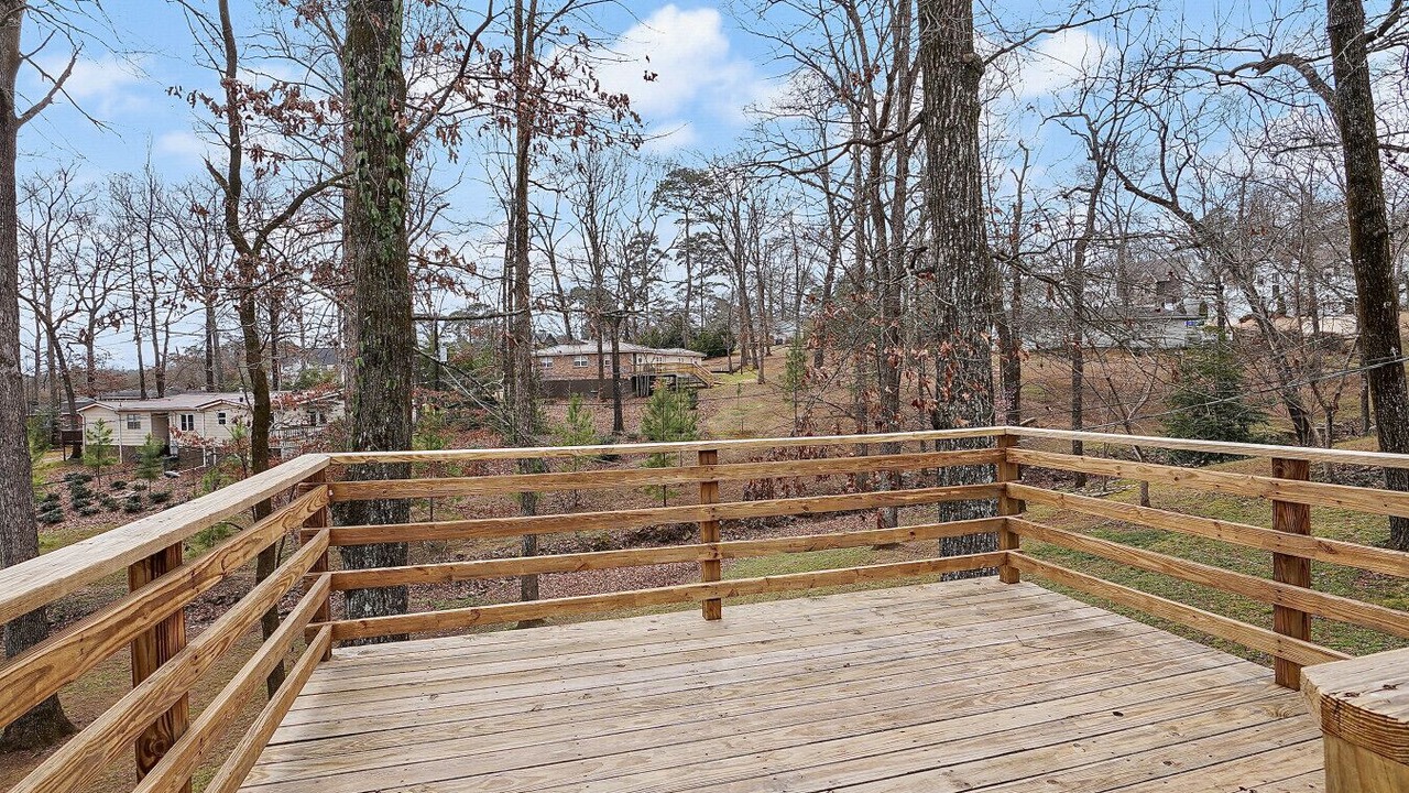 Photo of Patio Balcony in Crestline Heights