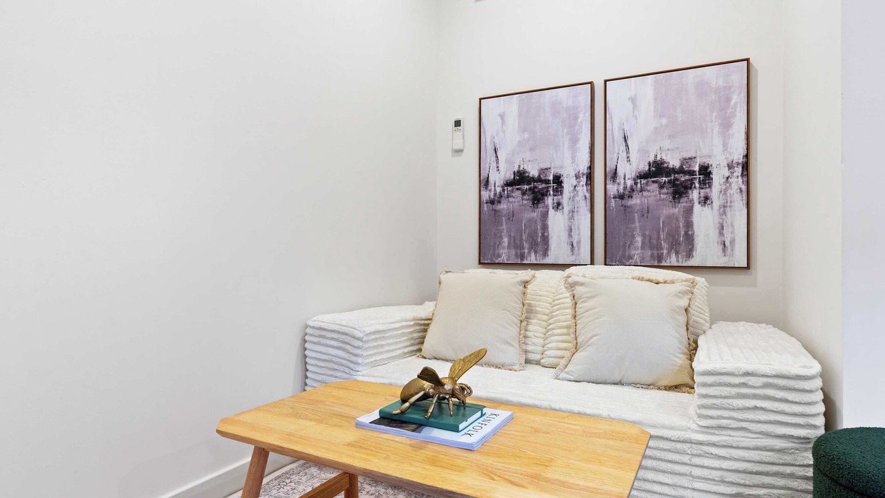 Photo of Livingroom in Greenpoint