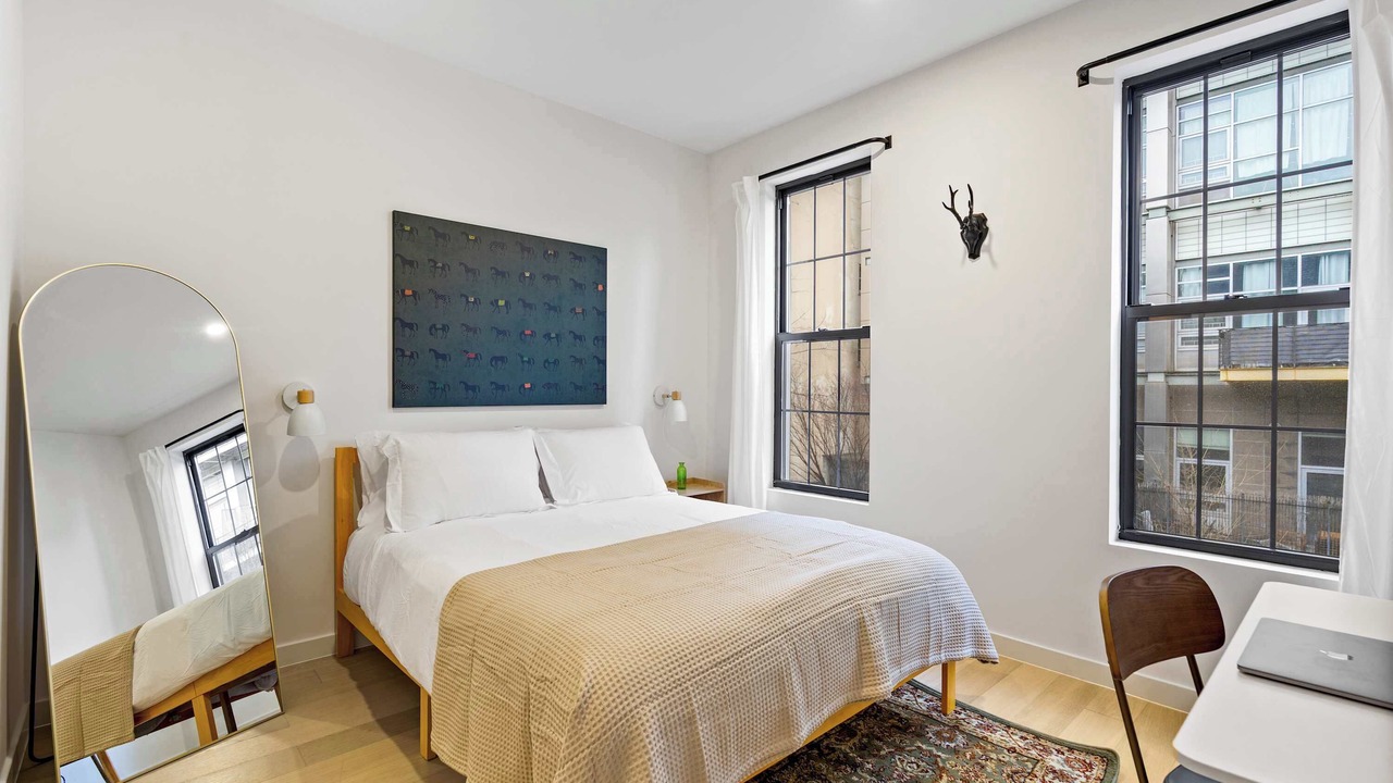 Photo of Bedroom in Greenpoint
