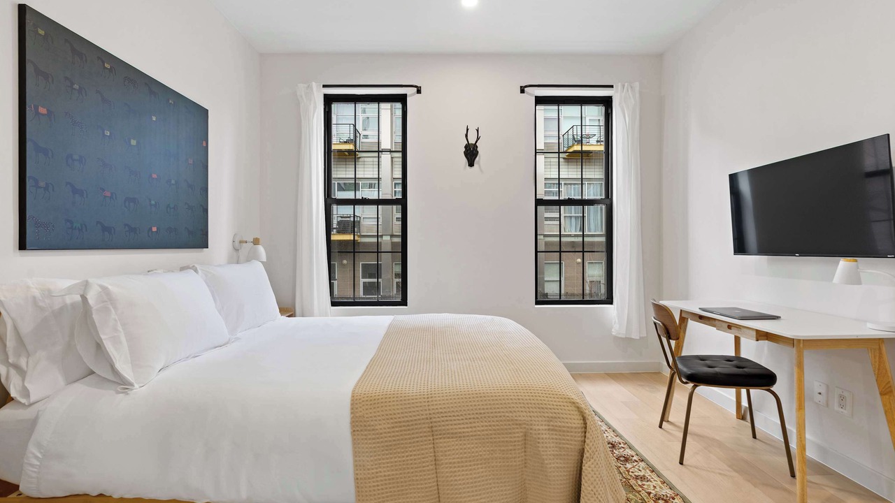 Photo of Bedroom in Greenpoint
