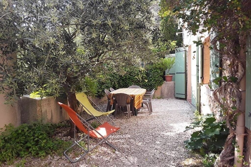 Photo of Outdoor in Malaucene