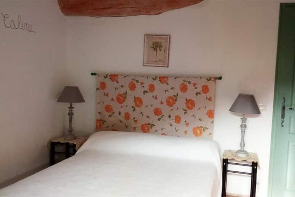 Photo of Bedroom in Malaucene