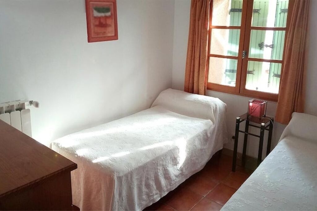 Photo of Bedroom in Malaucene