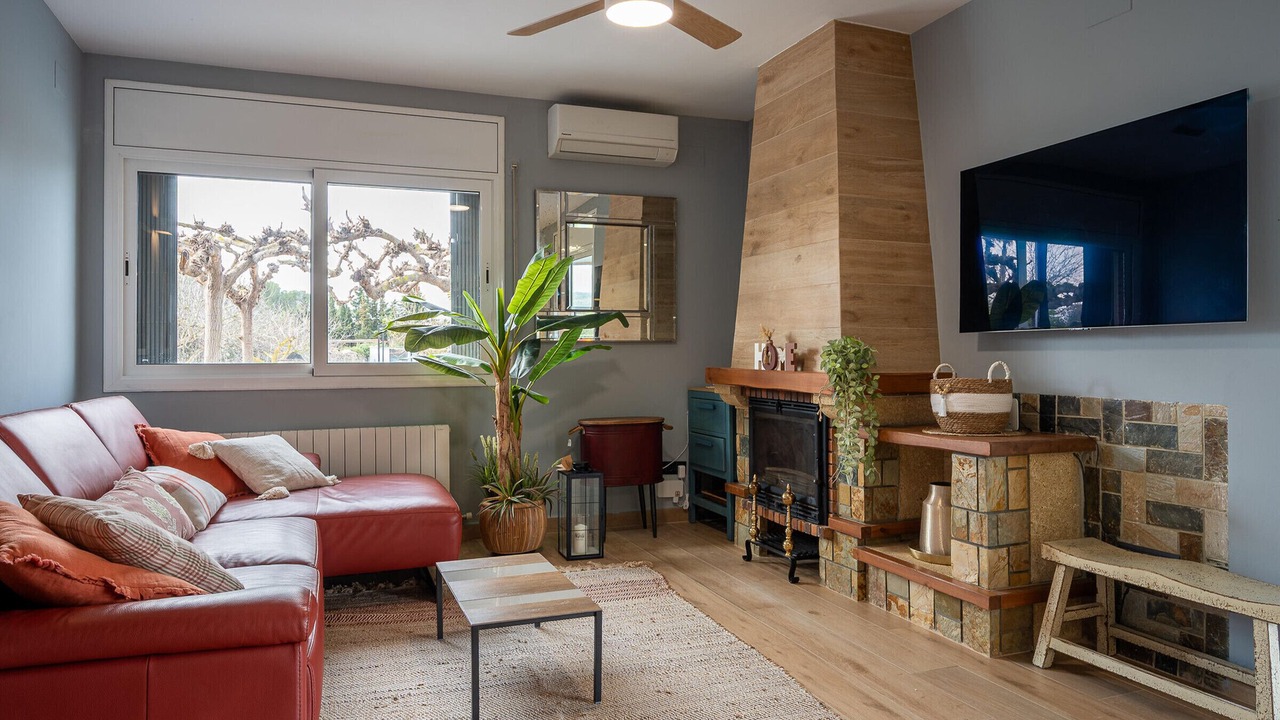 Photo of Livingroom in La Riera de Gaia