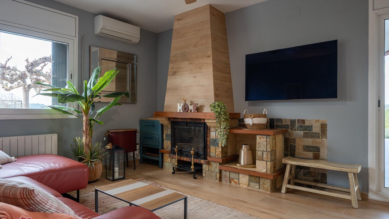 Photo of Livingroom in La Riera de Gaia